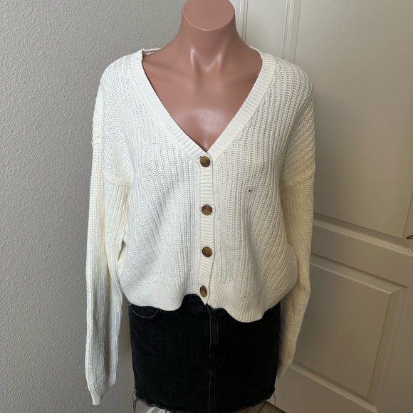 NWT Aeropostale White Button-Up Cardigan Sweater Sz XL - Picture 1 of 4